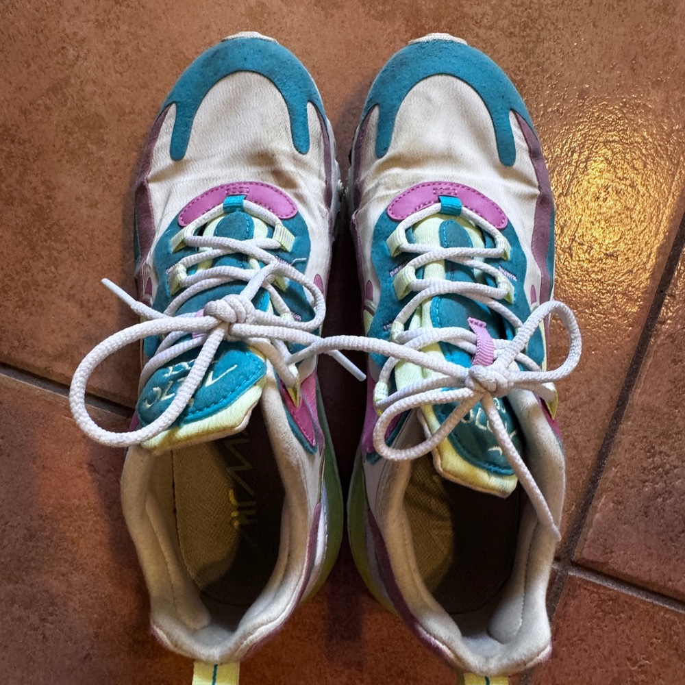 Colorful womens Sneakers